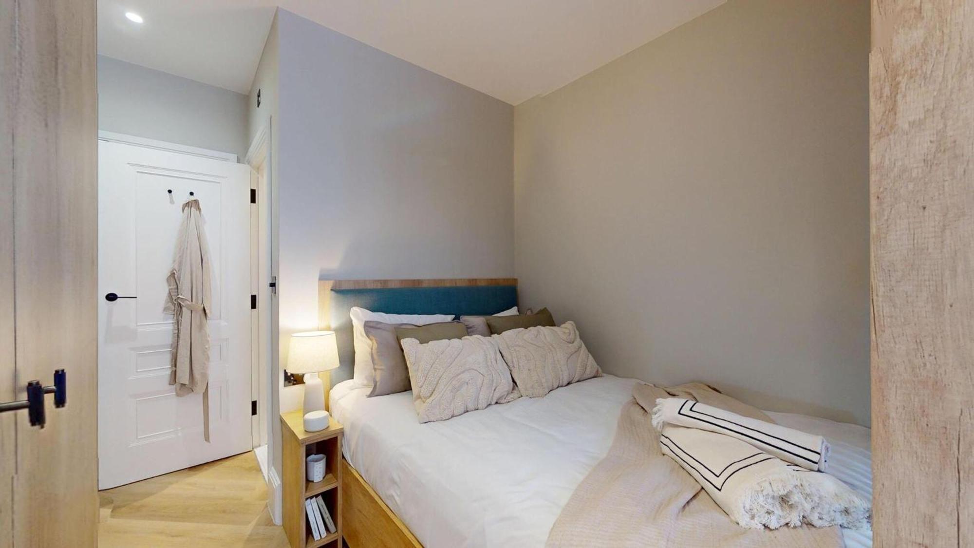 Smart In Sloane Square Apartment London