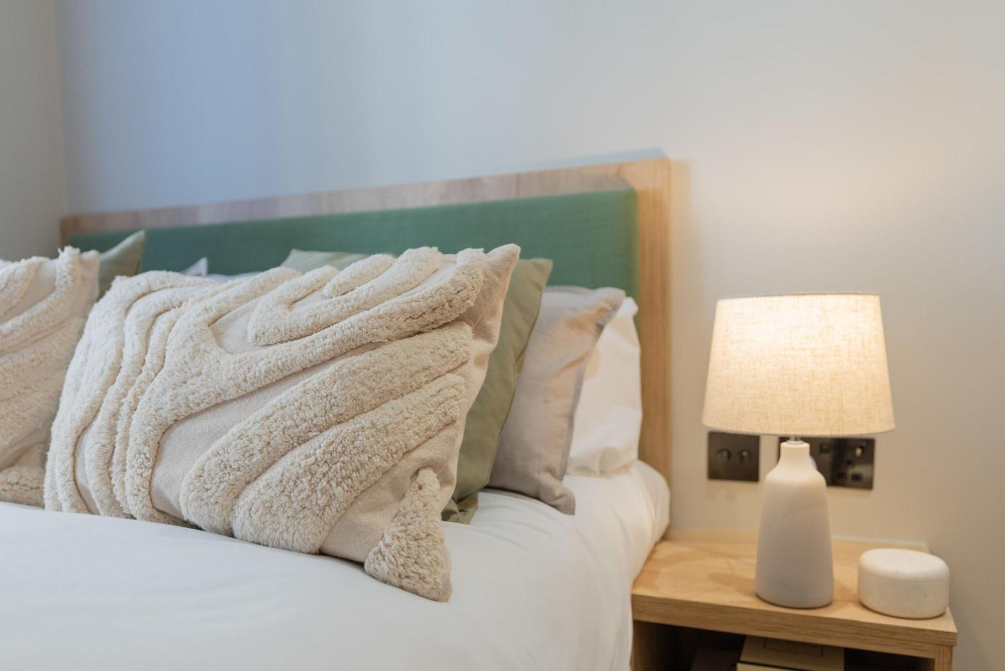 Smart In Sloane Square Apartment *
