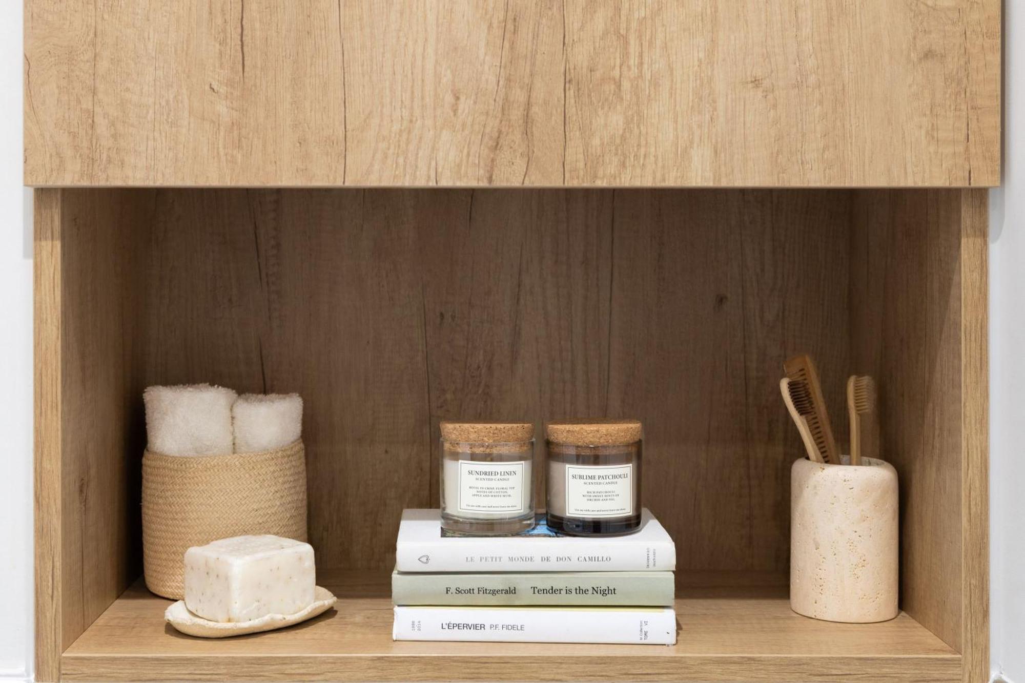 Smart In Sloane Square Apartment