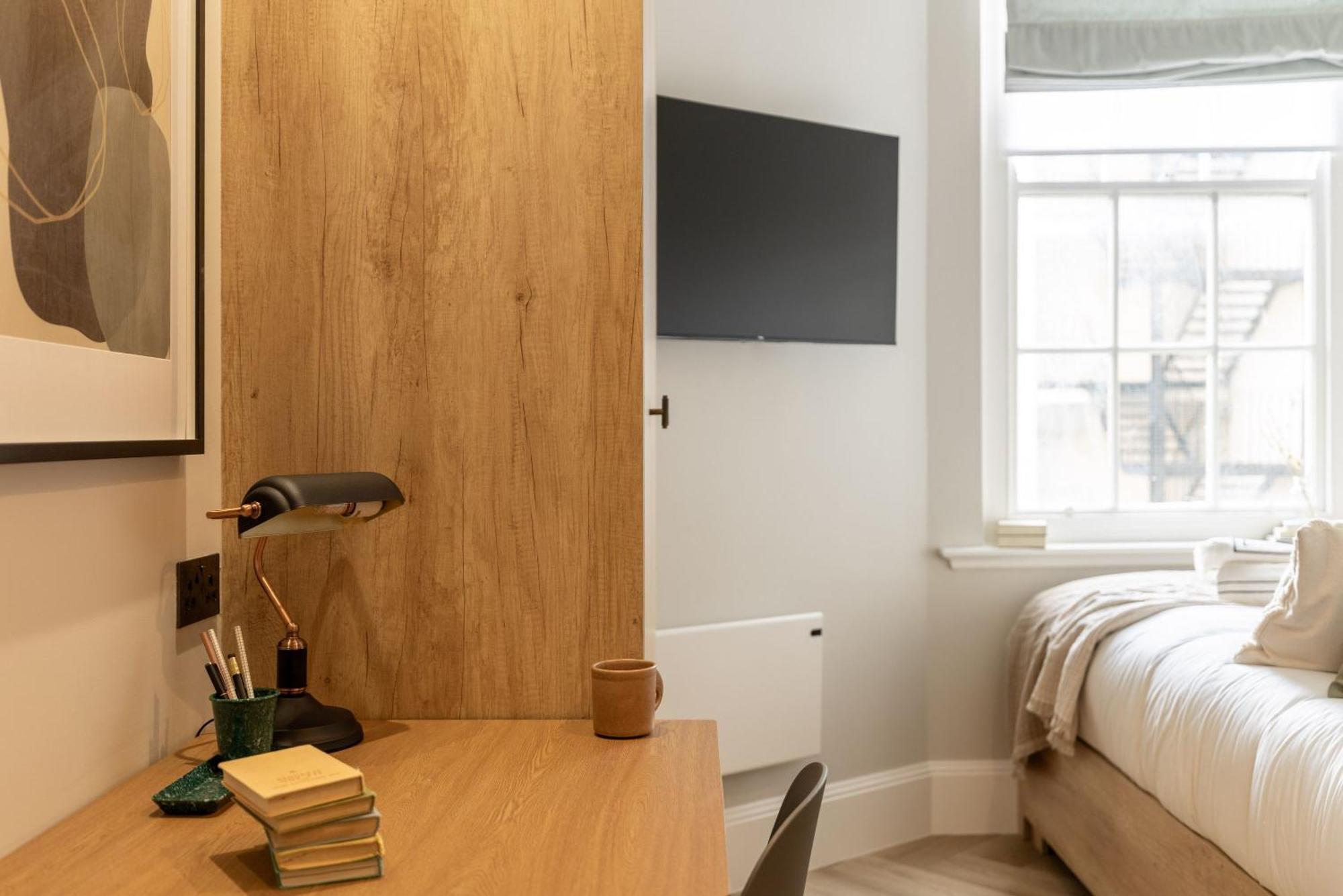 Smart In Sloane Square Apartment *