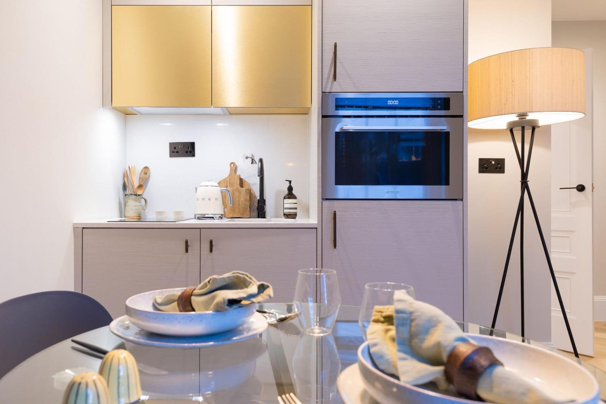 Smart In Sloane Square Apartment *